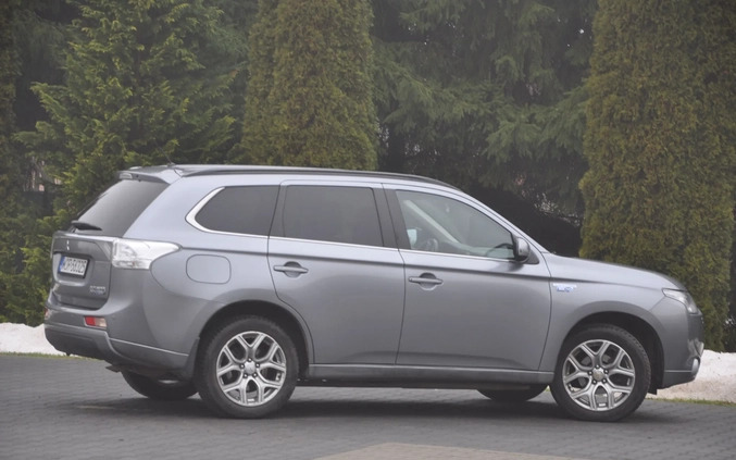 Mitsubishi Outlander cena 43900 przebieg: 381000, rok produkcji 2014 z Piotrków Kujawski małe 667